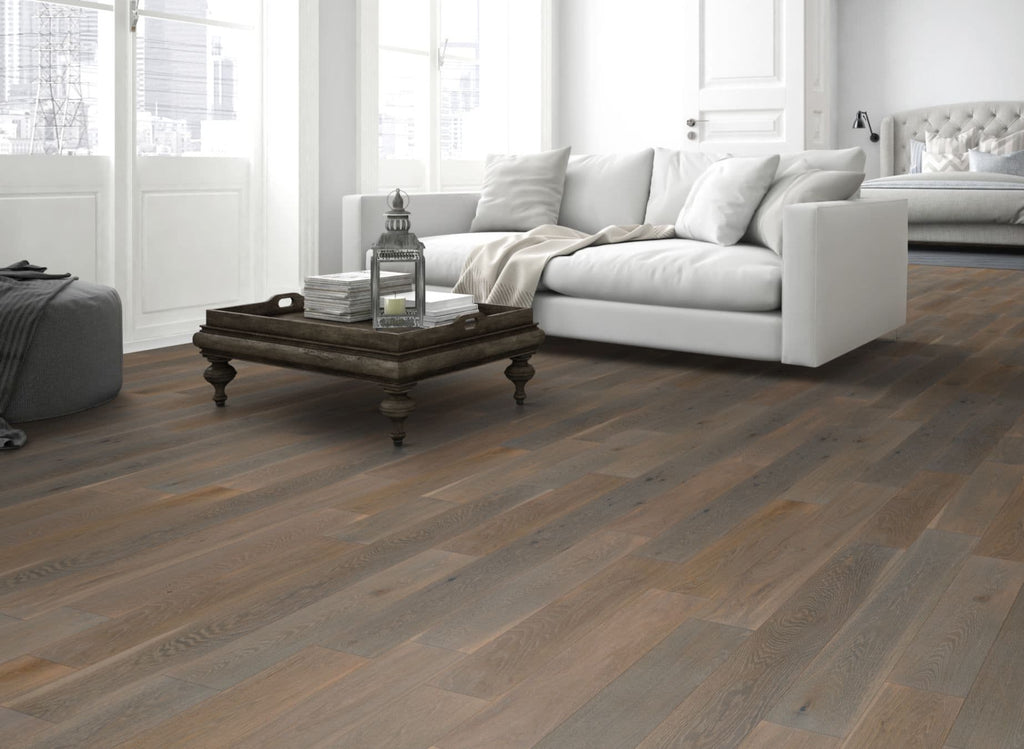 Farmhouse Oak Strata 18