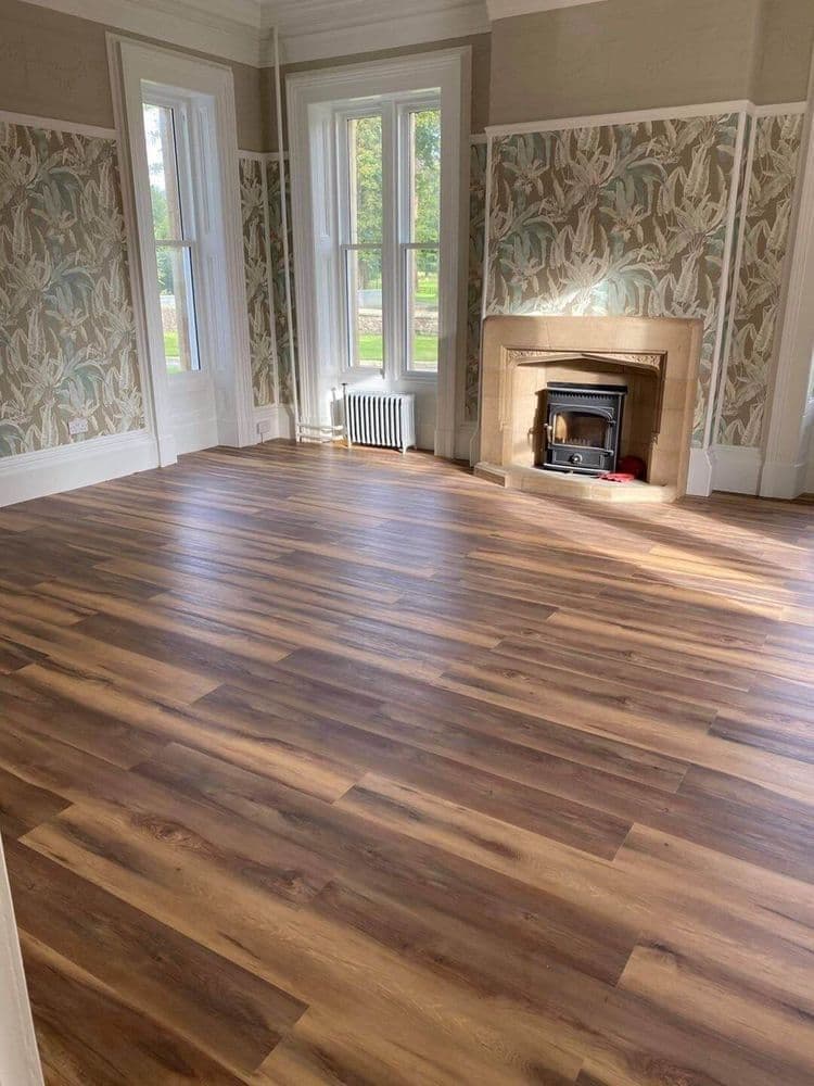 SPC BLEACHED LIGHT AND DARK WALNUT UKS19005 SAMPLE